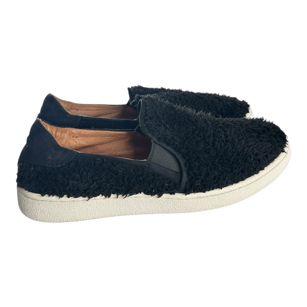 UGG Ricci‎ Plush Slip-on Flat Sneaker Size US 7.5 Fuzzy Black Plush